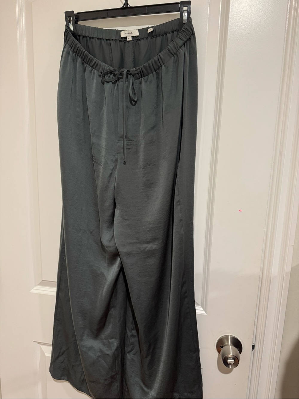 Vince women’s Dark Charcoal Elastic Drawstring Joggers